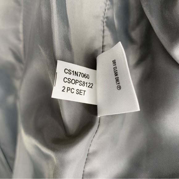 NWT Calvin Klein, gray suit blazer, size 6 - Picture 10 of 15